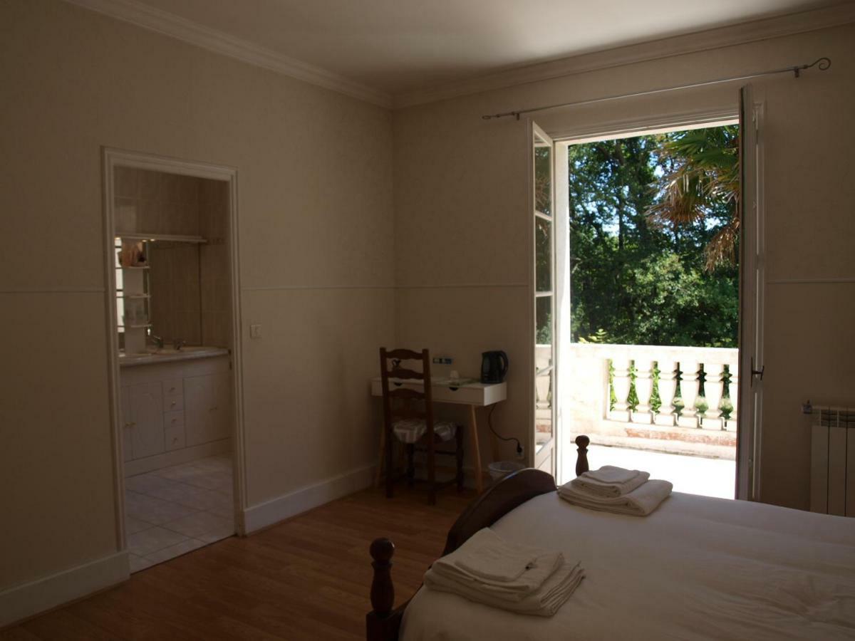 Le Cheminard Bed & Breakfast Feugarolles Exterior foto